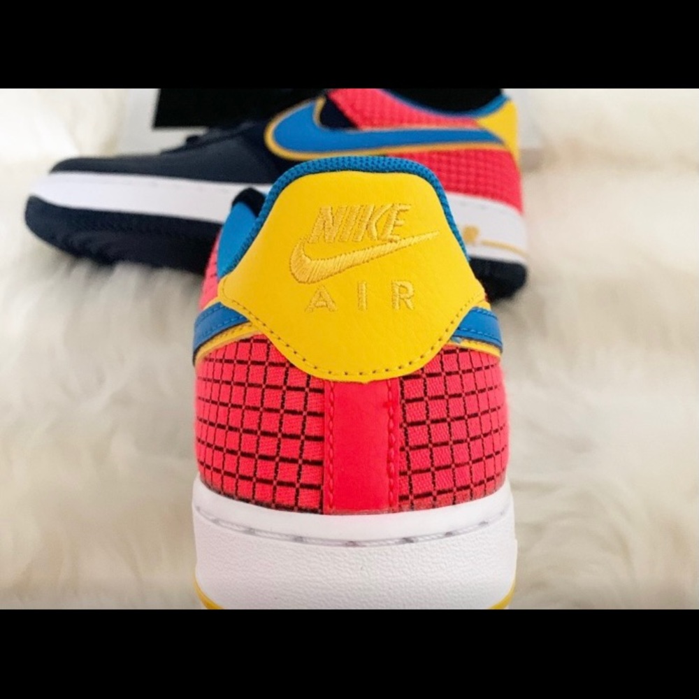 NIKE Sneakers - Picture 3 of 3